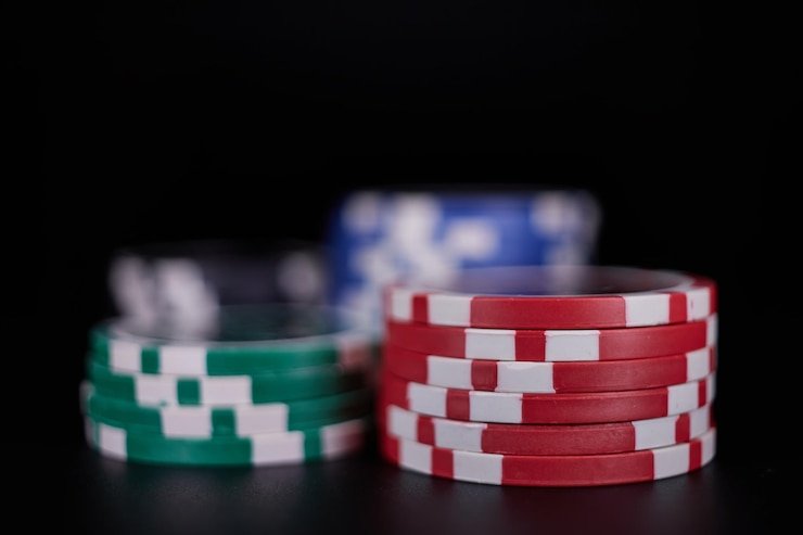 Tampilan studio HD Speed Roulette berkah303 dengan dealer profesional dan roda roulette berkualitas tinggi